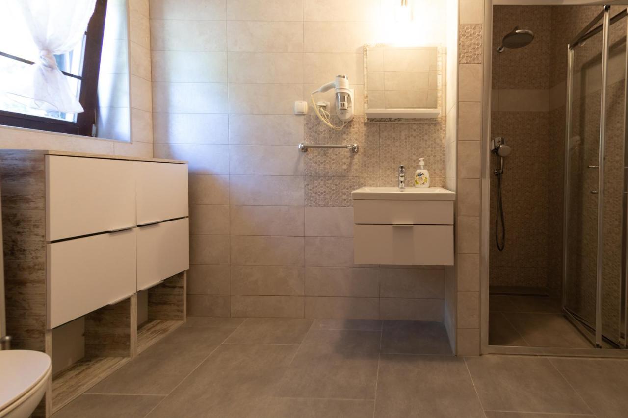 Timber Valley Apartment